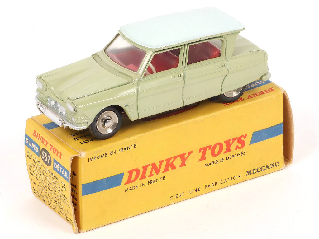 Lot 298 - DINKY TOYS (FRANCE) (1)