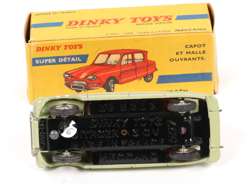 Lot 298 - DINKY TOYS (FRANCE) (1)