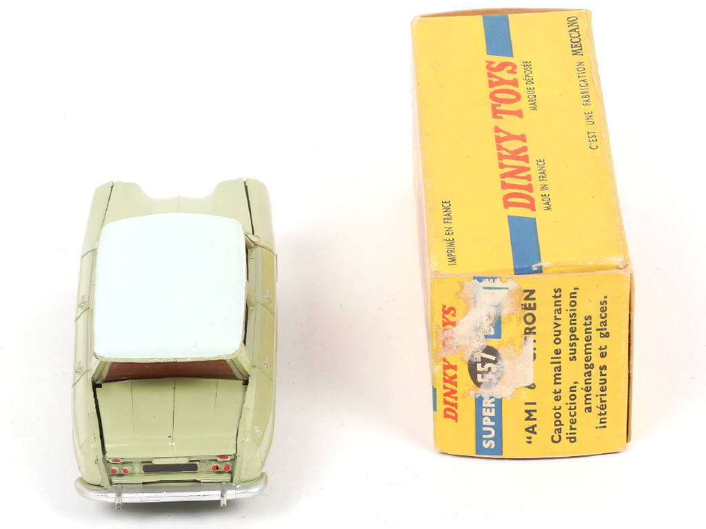 Lot 298 - DINKY TOYS (FRANCE) (1)