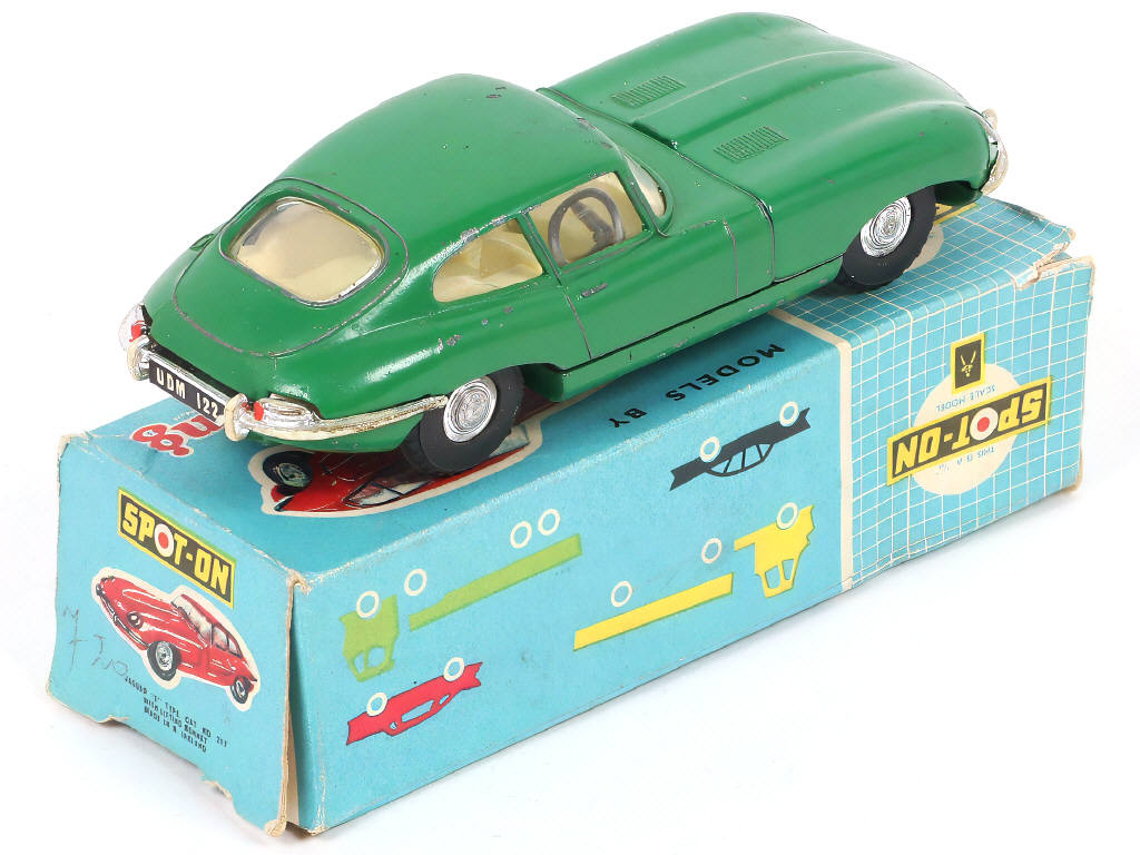 Lot 209 - SPOT-ON (GB) (1)