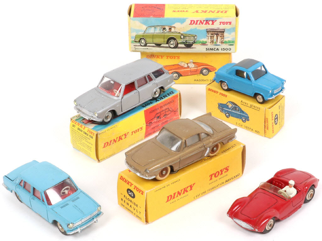Lot 315 - DINKY TOYS (FRANCE) (5)