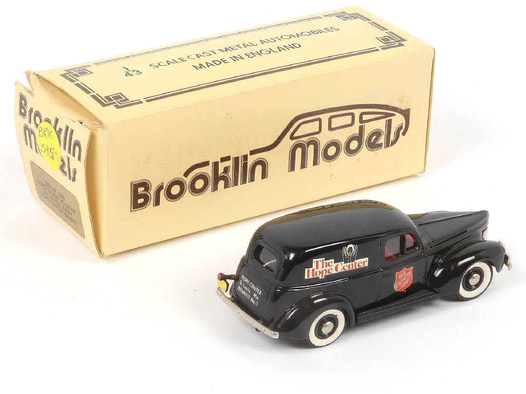 Lot 201 - BROOKLIN MODELS (GB) (1)