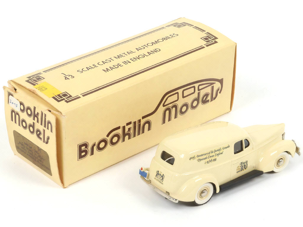 Lot 202 - BROOKLIN MODELS (GB) (1)