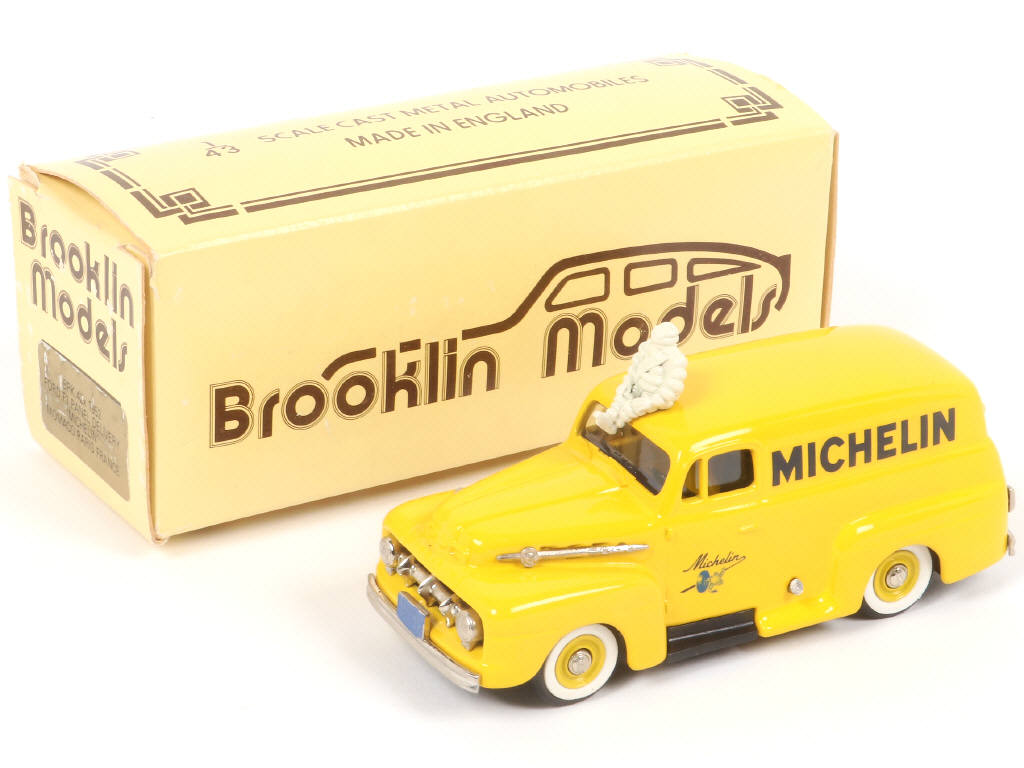 Lot 197 - BROOKLIN MODELS (GB) (1)