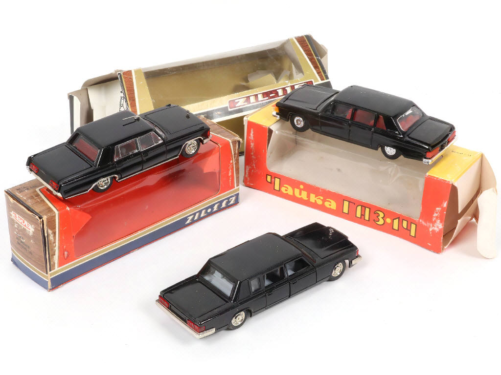 Lot 117 - NOVOEXPORT (URSS) (3)