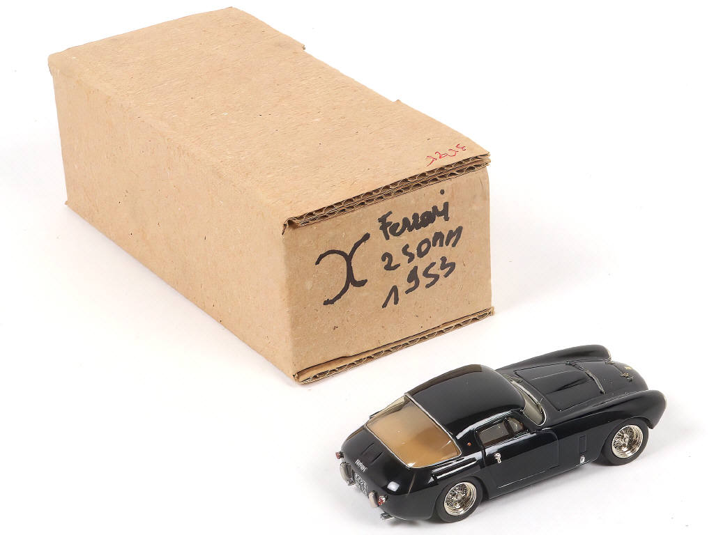 Lot 211 - A.M.R. - X (FRANCE) (1)