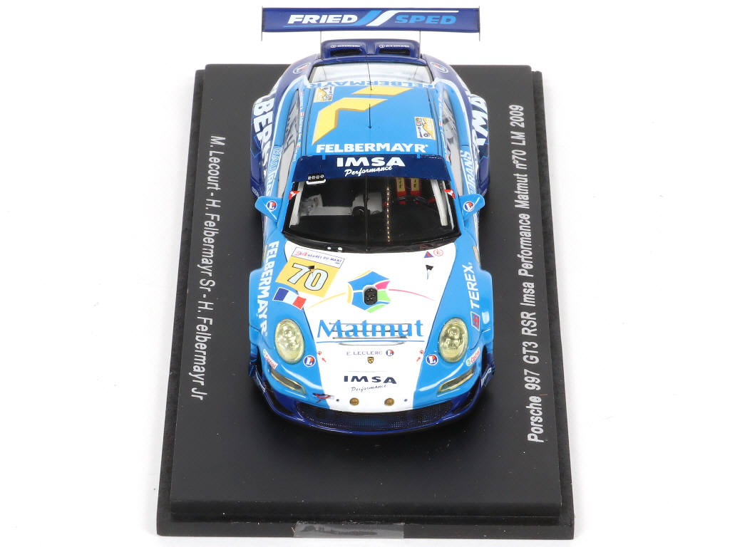 Lot 106 - SPARK (MACAU) (1)