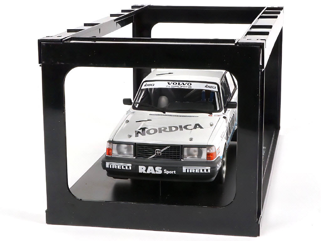 Lot 67 - AUTOART (ALLEMAGNE) (1)