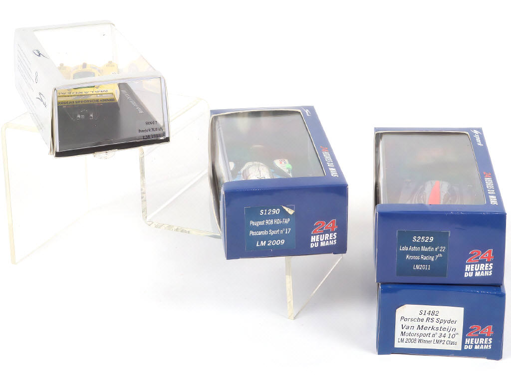 Lot 139 - SPARK (MACAU) (4)