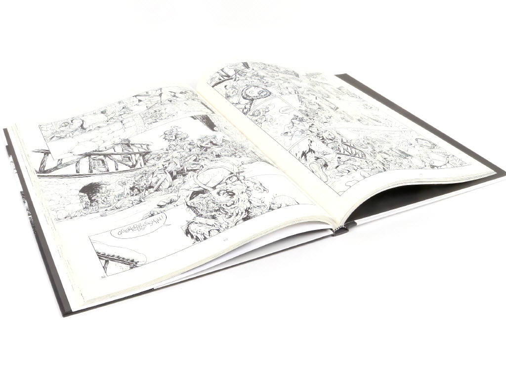 Lot 8 - EDITIONS BLACK AND WHITE (BELGIQUE) (1)