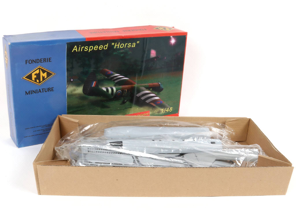 Lot 38 - FONDERIE MINIATURE (FRANCE) (2)