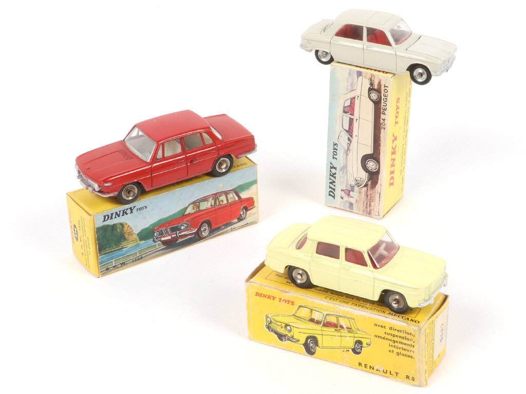 Lot 231 - DINKY TOYS (FRANCE) (3)