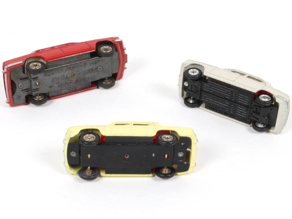 Lot 231 - DINKY TOYS (FRANCE) (3)