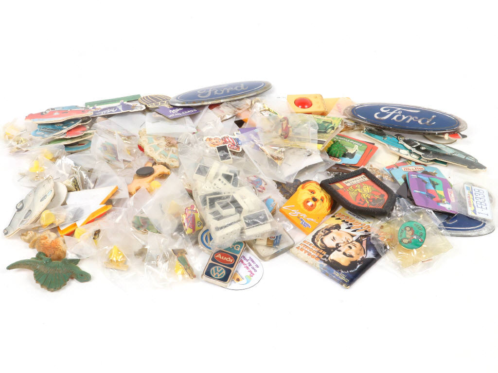 Lot 24 - DIVERS (50)