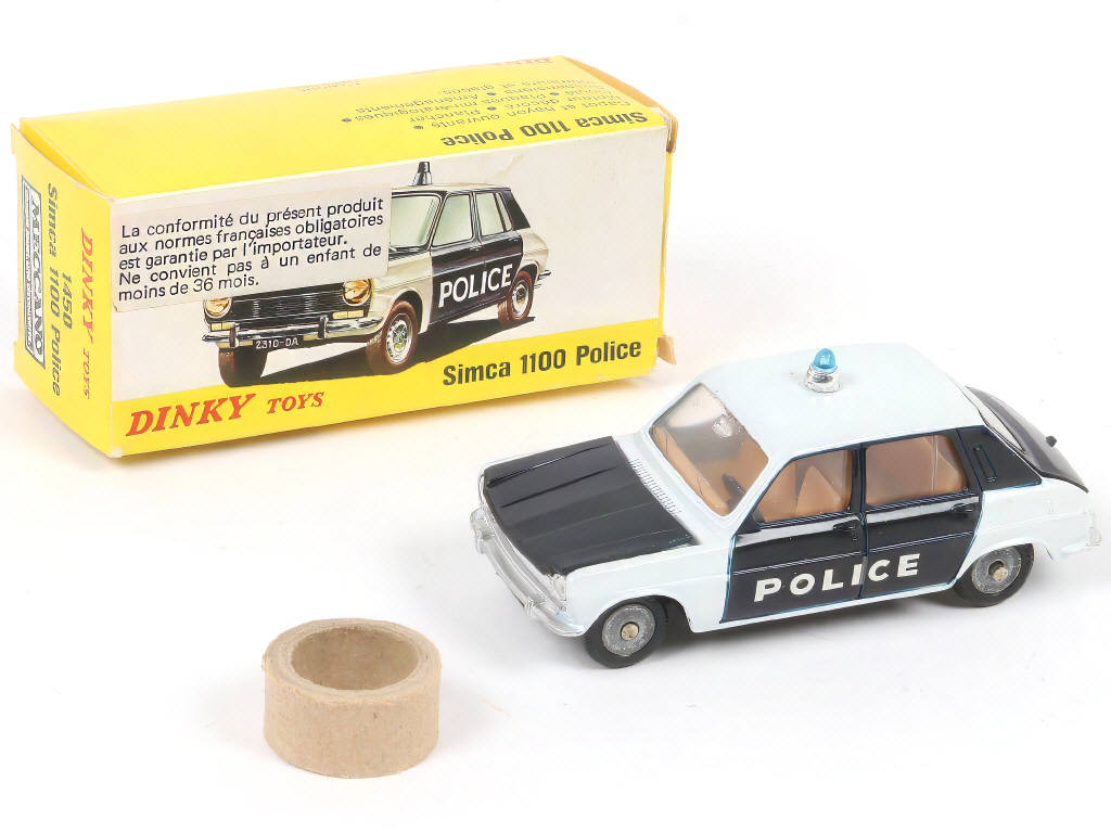 Lot 209 - DINKY TOYS (FRANCE) (1)