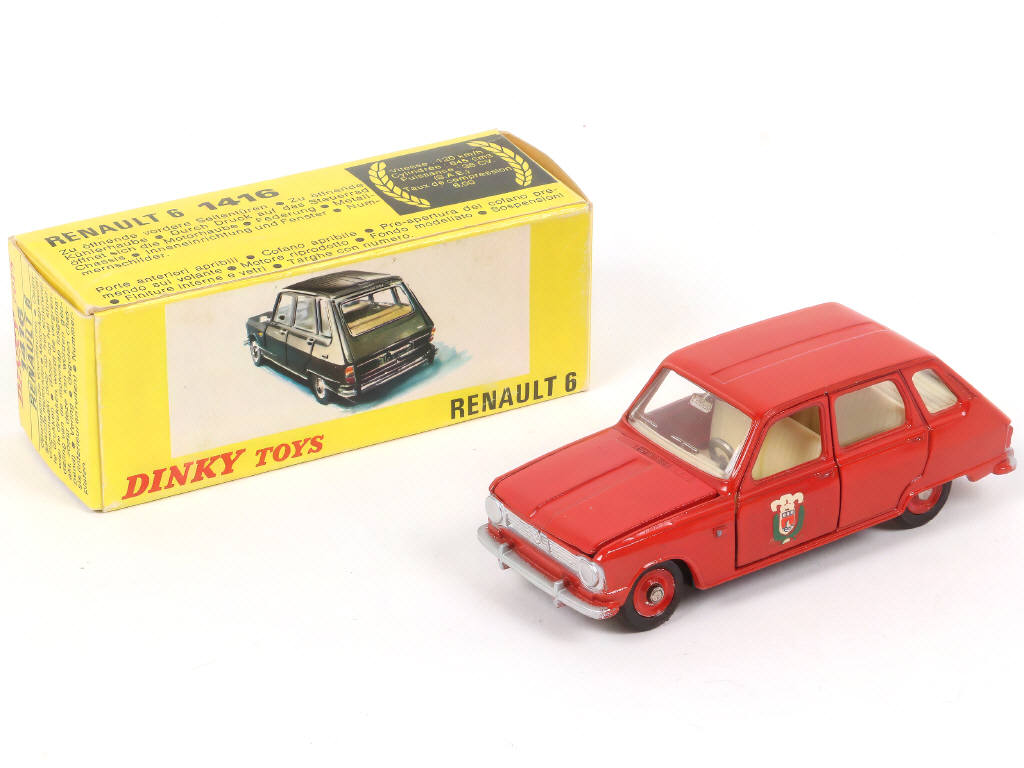 Lot 208 - DINKY TOYS (FRANCE) (1)