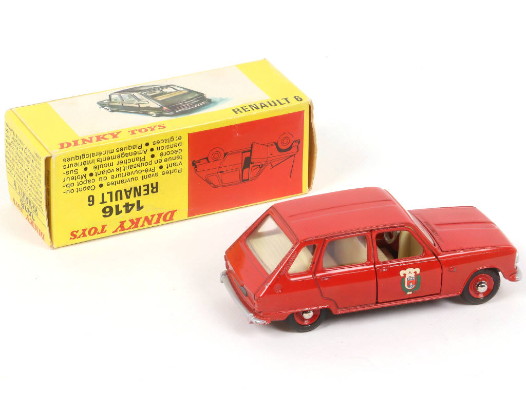 Lot 208 - DINKY TOYS (FRANCE) (1)