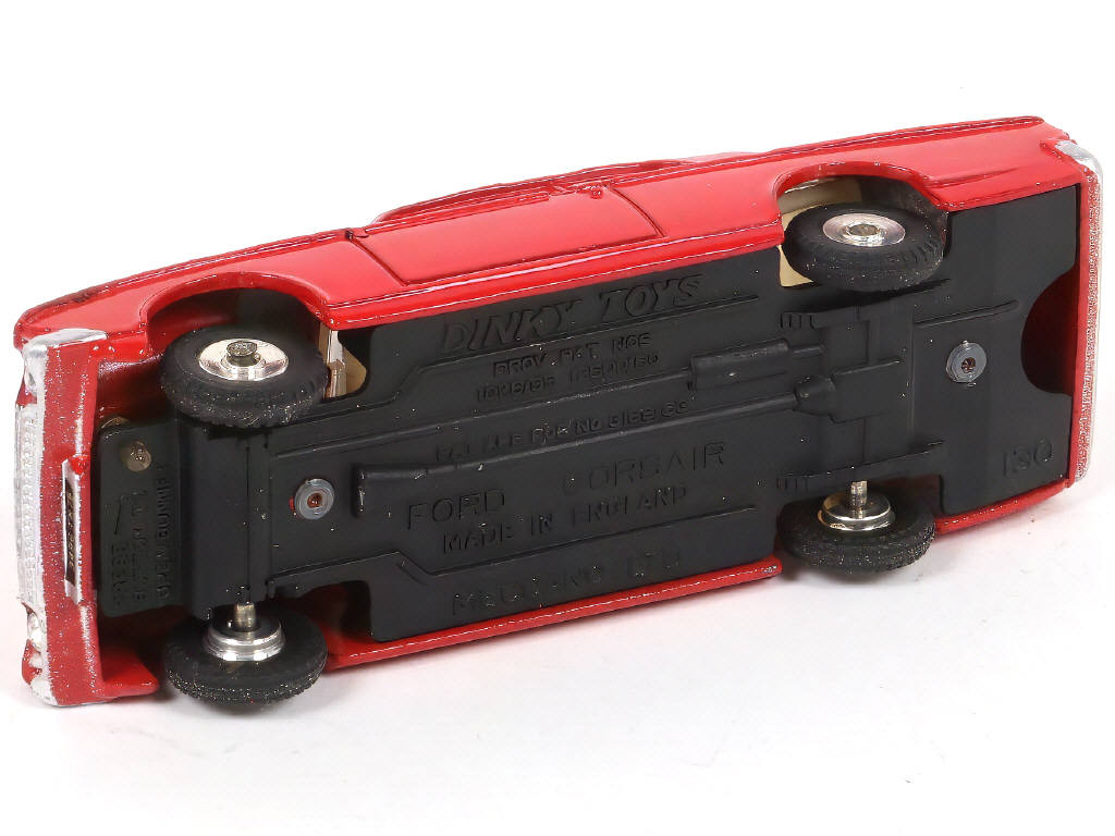 Lot 240 - DINKY TOYS (GB) (1)