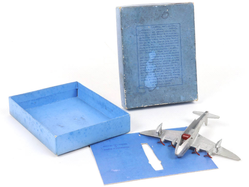 Lot 256 - DINKY TOYS (GB) (1)