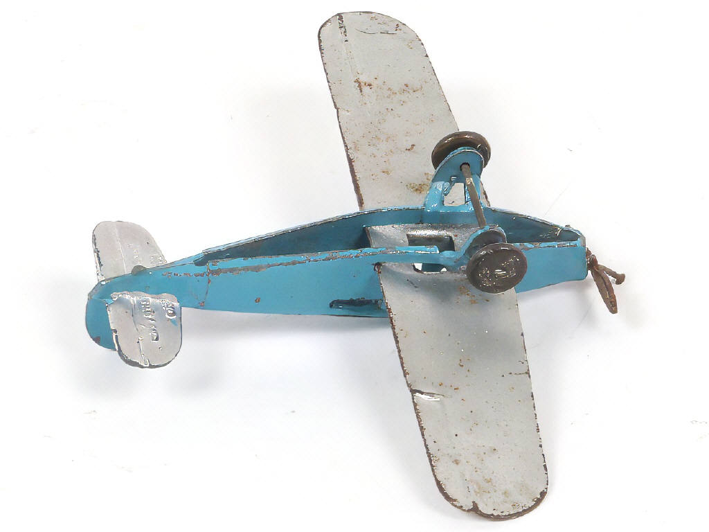 Lot 254 - DINKY TOYS (GB) (1)