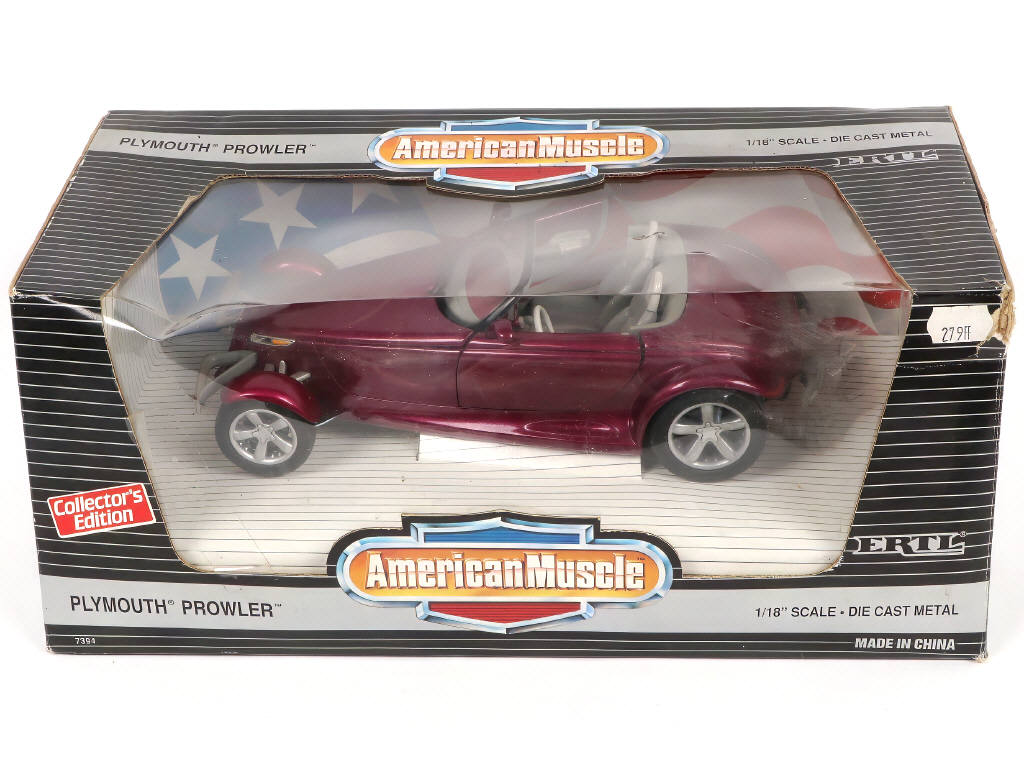 Lot 40 - ERTL (USA) (4)