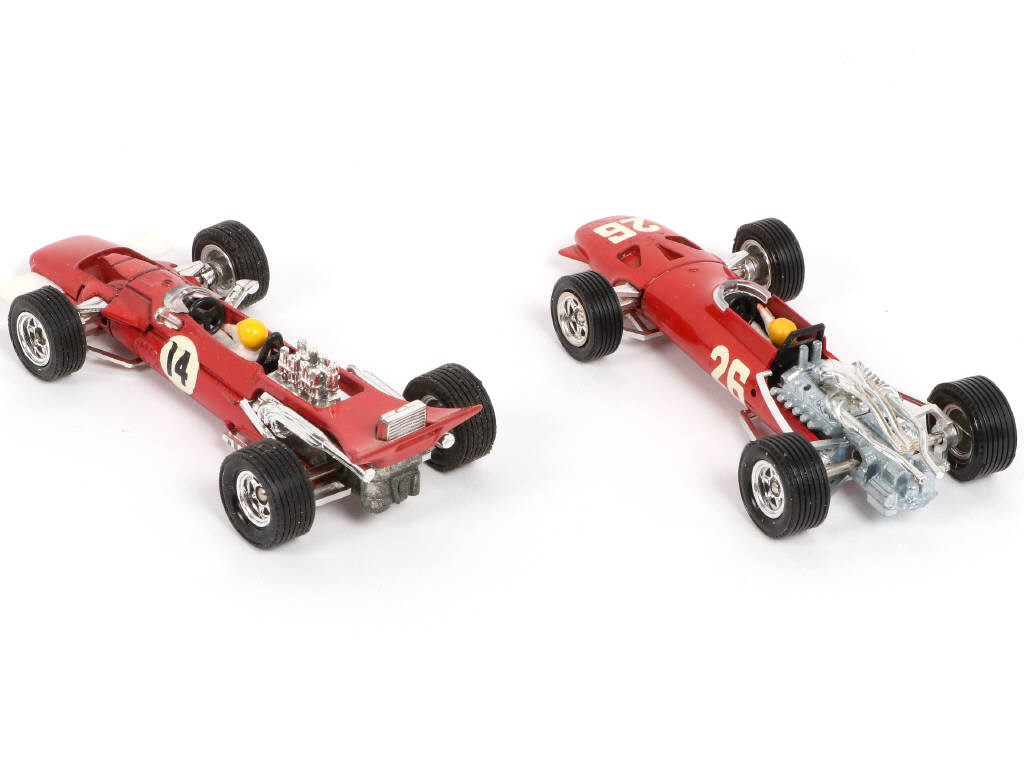 Lot 285 - DINKY TOYS (FRANCE) (2)