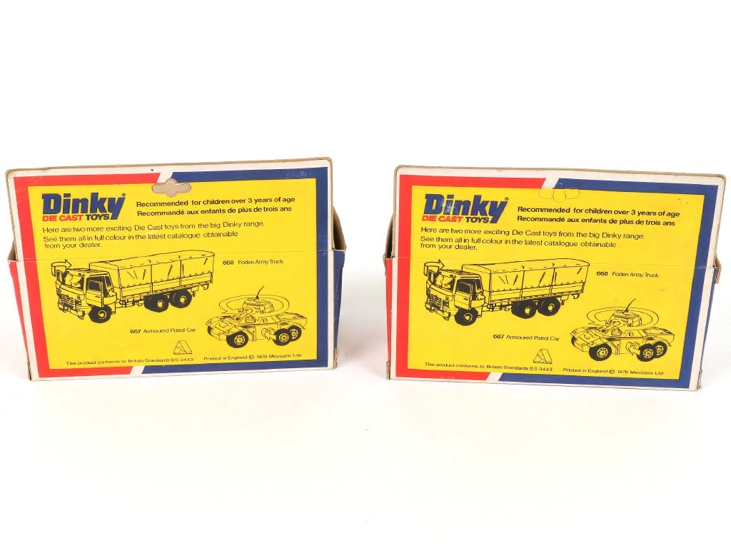 Lot 260 - DINKY TOYS (GB) (4)