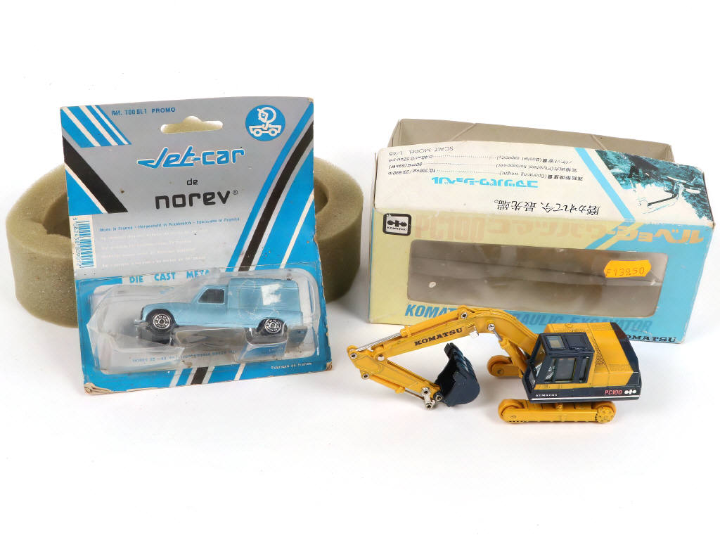 Lot 51 - DIVERS (10)