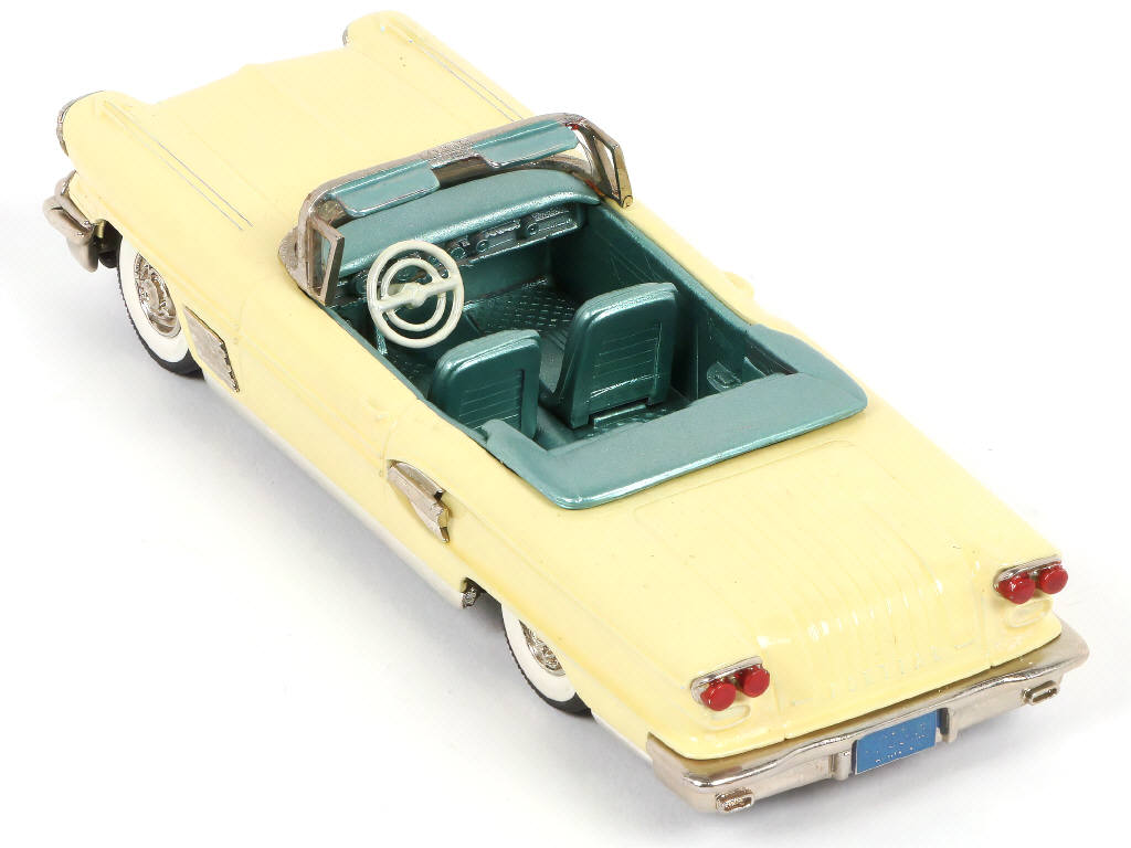 Lot 140 - BROOKLIN MODELS (GB) (1)