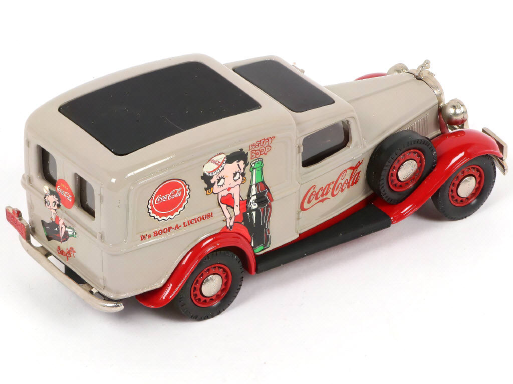 Lot 135 - BROOKLIN MODELS (GB) (1)