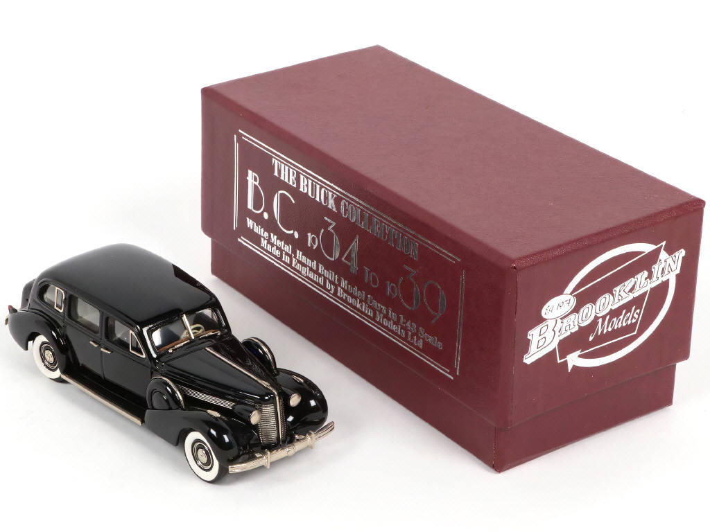 Lot 145 - BROOKLIN MODELS (GB) (1)