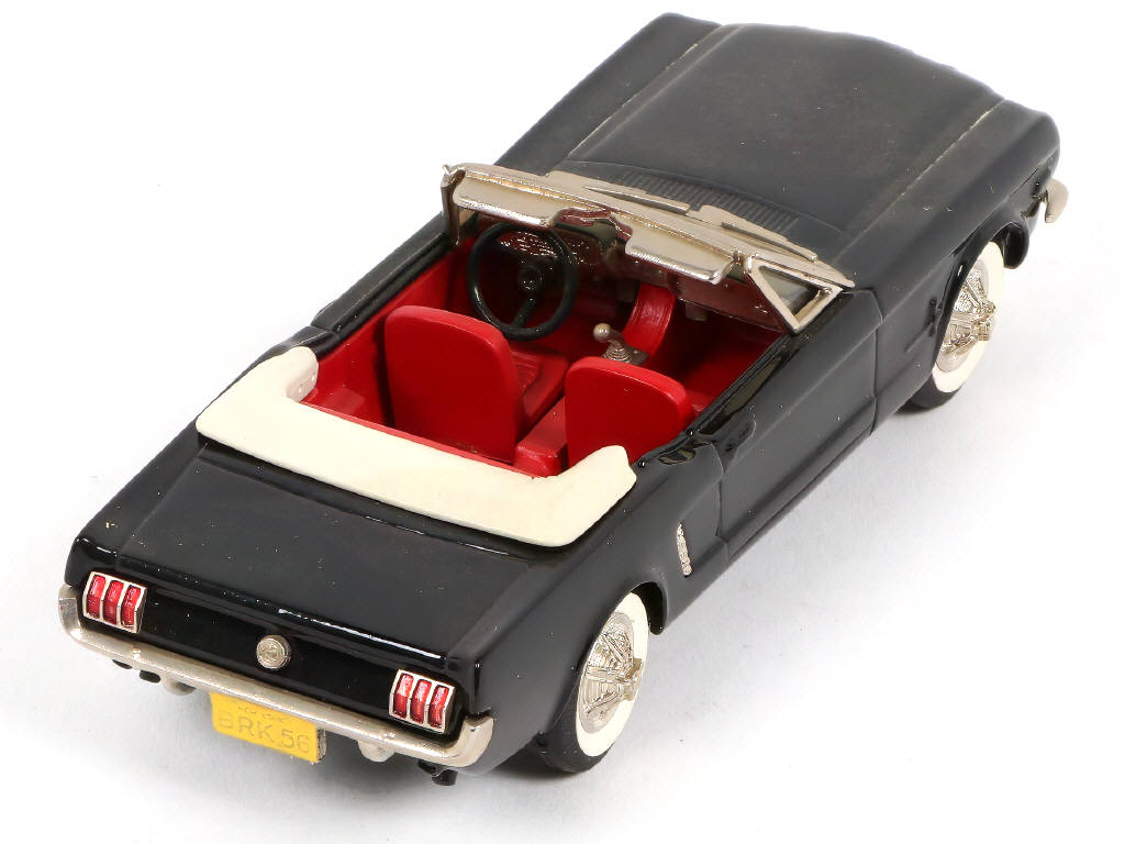 Lot 138 - BROOKLIN MODELS (GB) (1)