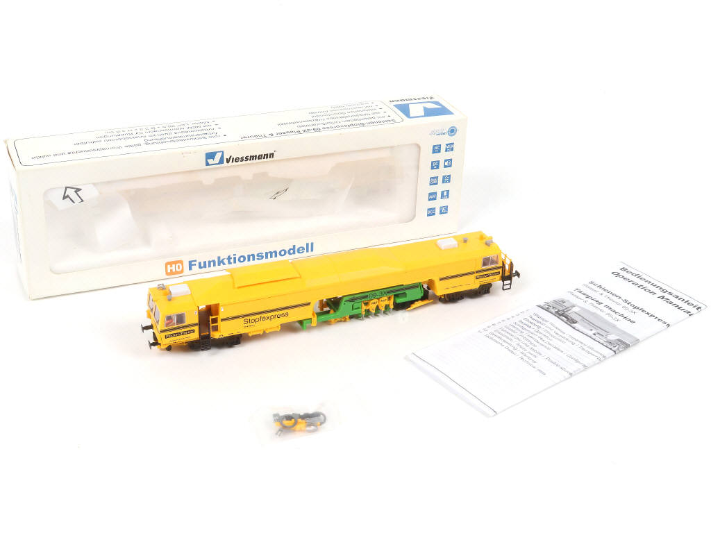 Lot 24 - VIESSMANN MODEL 'HO' (ALLEMAGNE) (1)