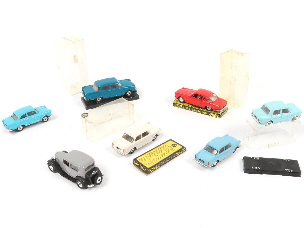 Lot 205 - NOREV (FRANCE) (7)