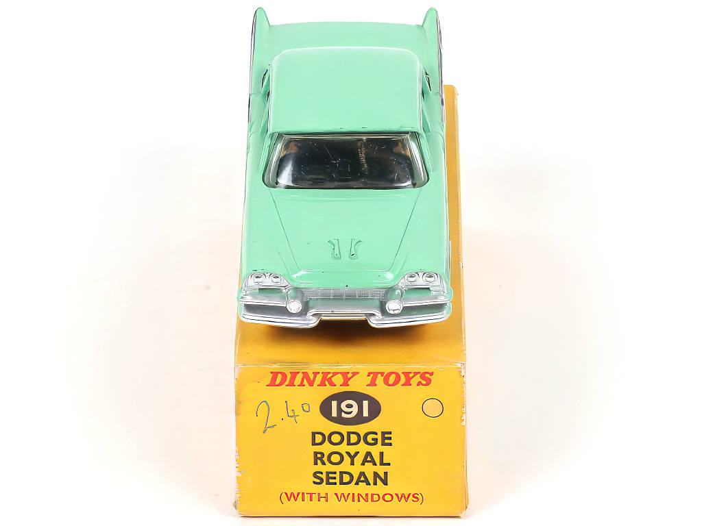 Lot 238 - DINKY TOYS (GB) (1)