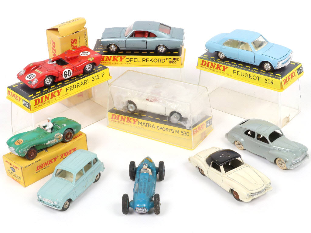 Lot 298 - DINKY TOYS (FRANCE) (9)