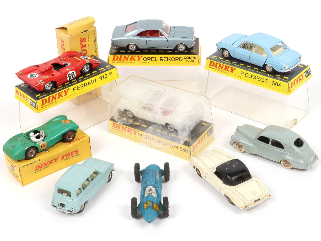 Lot 298 - DINKY TOYS (FRANCE) (9)