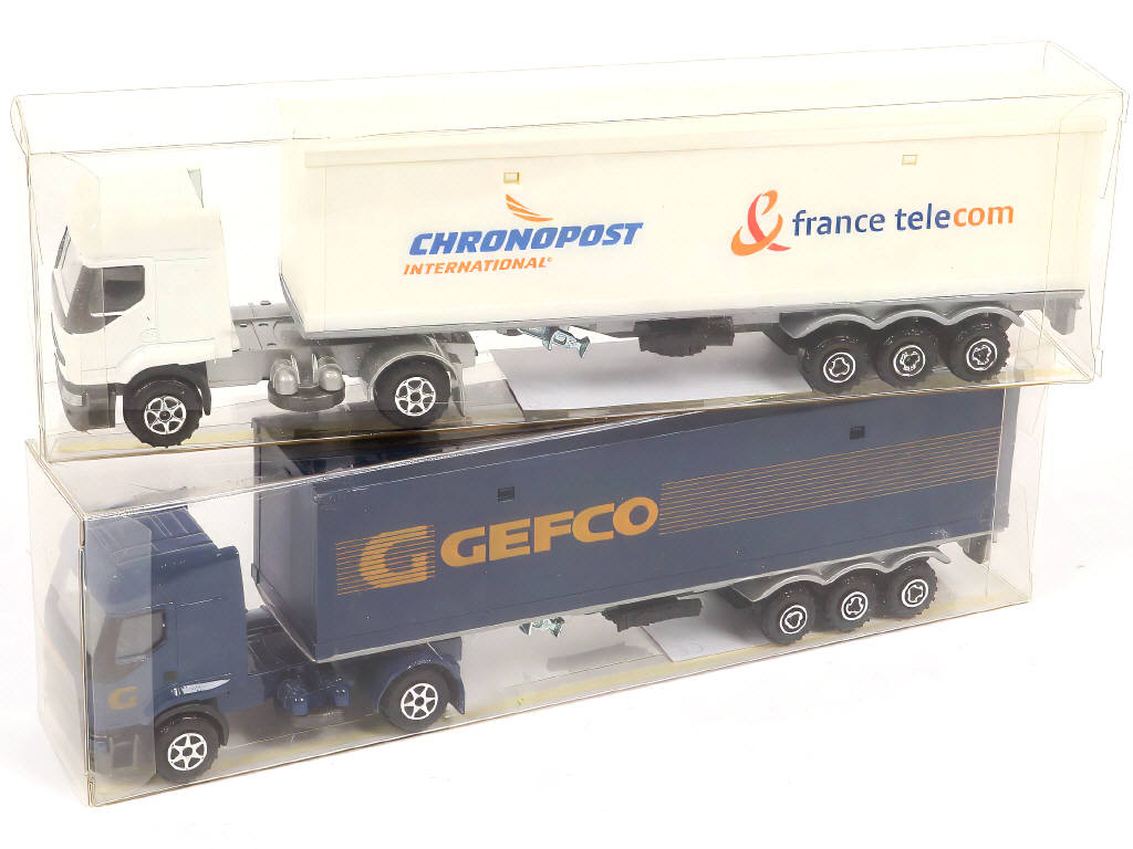 Lot 216 - MAJORETTE (FRANCE) (2)