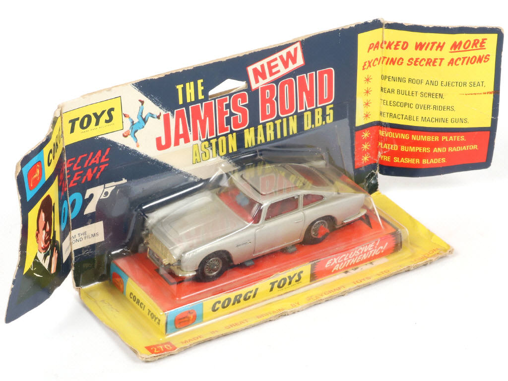 Lot 157 - CORGI TOYS (GB) (1)