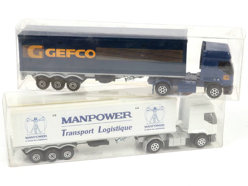 Lot 217 - MAJORETTE (FRANCE) (2)