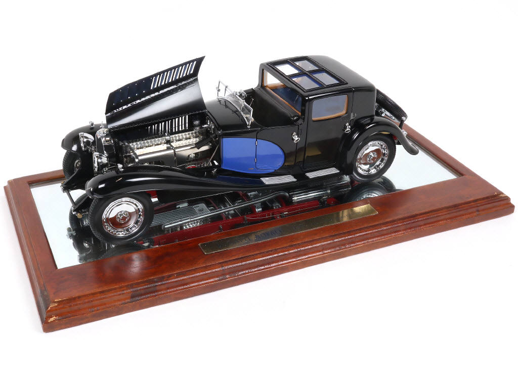 Lot 18 - BAUER SPIELWAREN (ALLEMAGNE) (1)