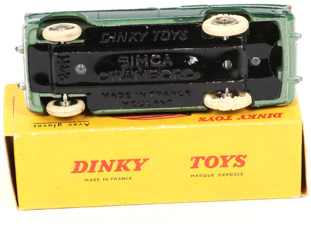 Lot 286 - DINKY TOYS (FRANCE) (1)
