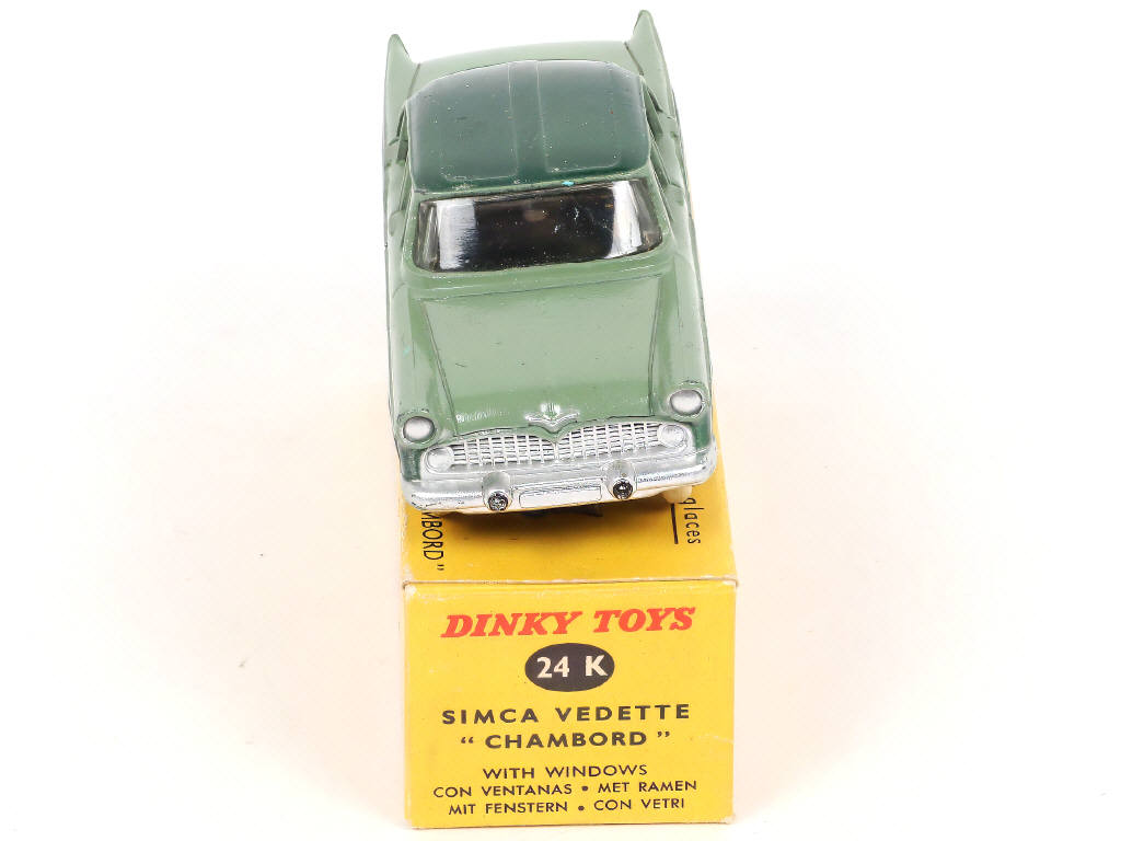 Lot 286 - DINKY TOYS (FRANCE) (1)