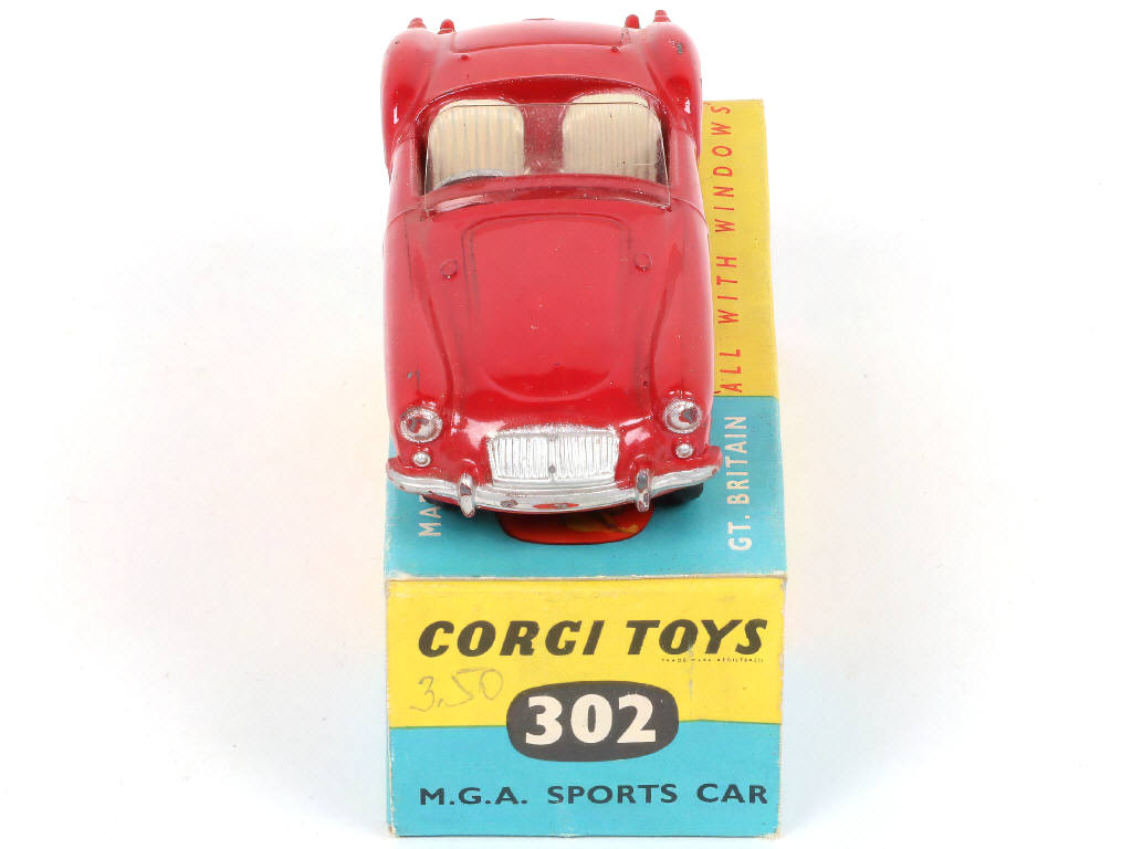 Lot 87 - CORGI TOYS (GB) (1)