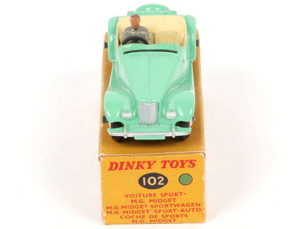 Lot 234 - DINKY TOYS (GB) (1)