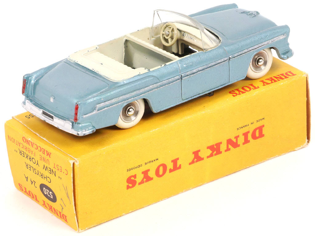 Lot 282 - DINKY TOYS (FRANCE) (1)