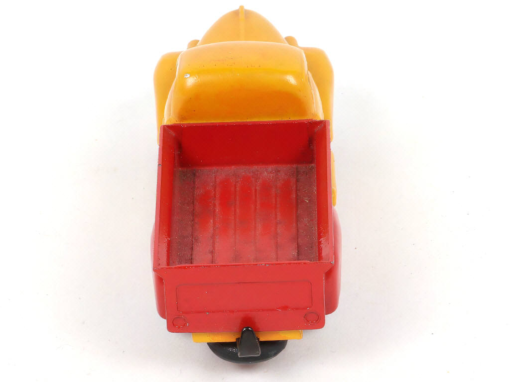 Lot 266 - DINKY TOYS (FRANCE) (1)