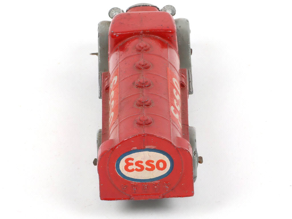 Lot 259 - DINKY TOYS (FRANCE) (1)