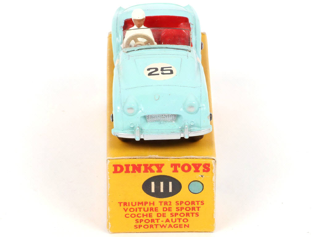 Lot 235 - DINKY TOYS (GB) (1)