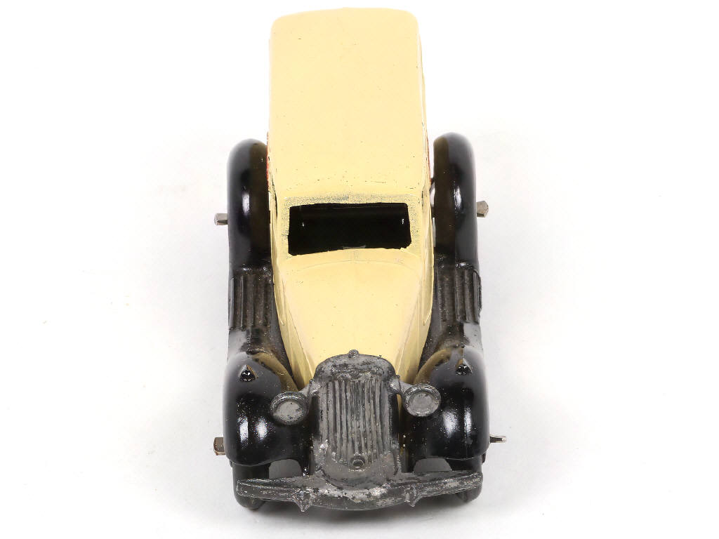 Lot 227 - DINKY TOYS (GB) (1)